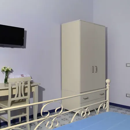 Couette-café The Reef 4*